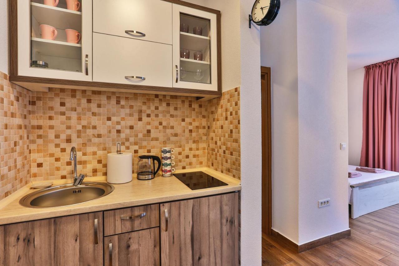 סוטומורה Luna Apartmani מראה חיצוני תמונה